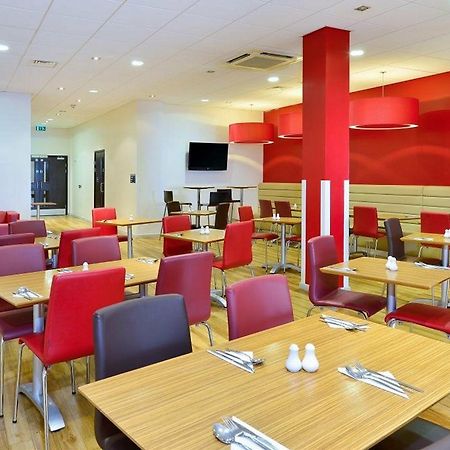 Travelodge Aberdeen Central Justice Mill Lane Экстерьер фото