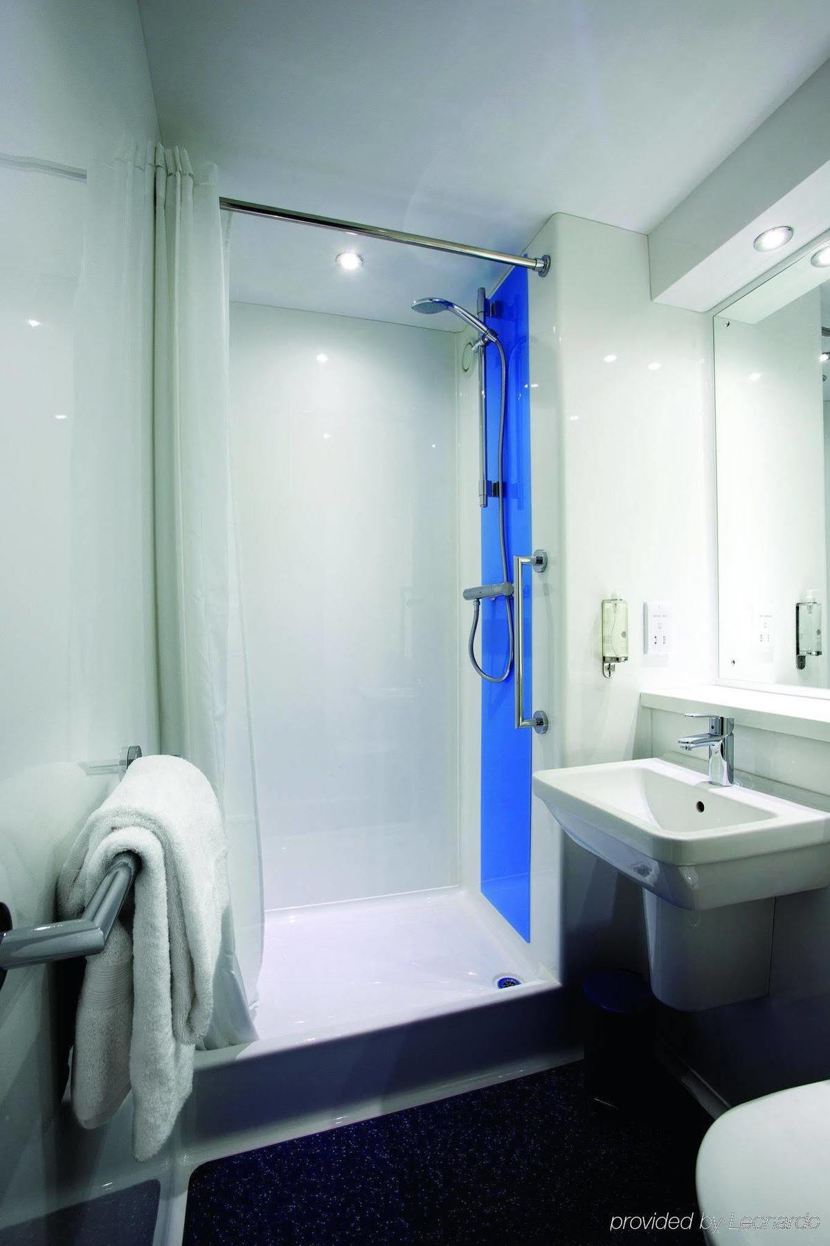 Travelodge Aberdeen Central Justice Mill Lane Экстерьер фото